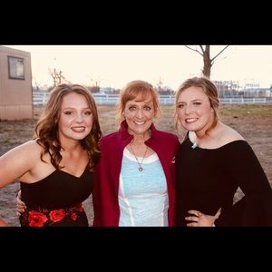 Meet your Posher, Beth